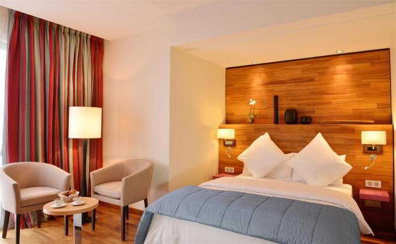 Hôtel Le Cristal Libreville Extérieur photo