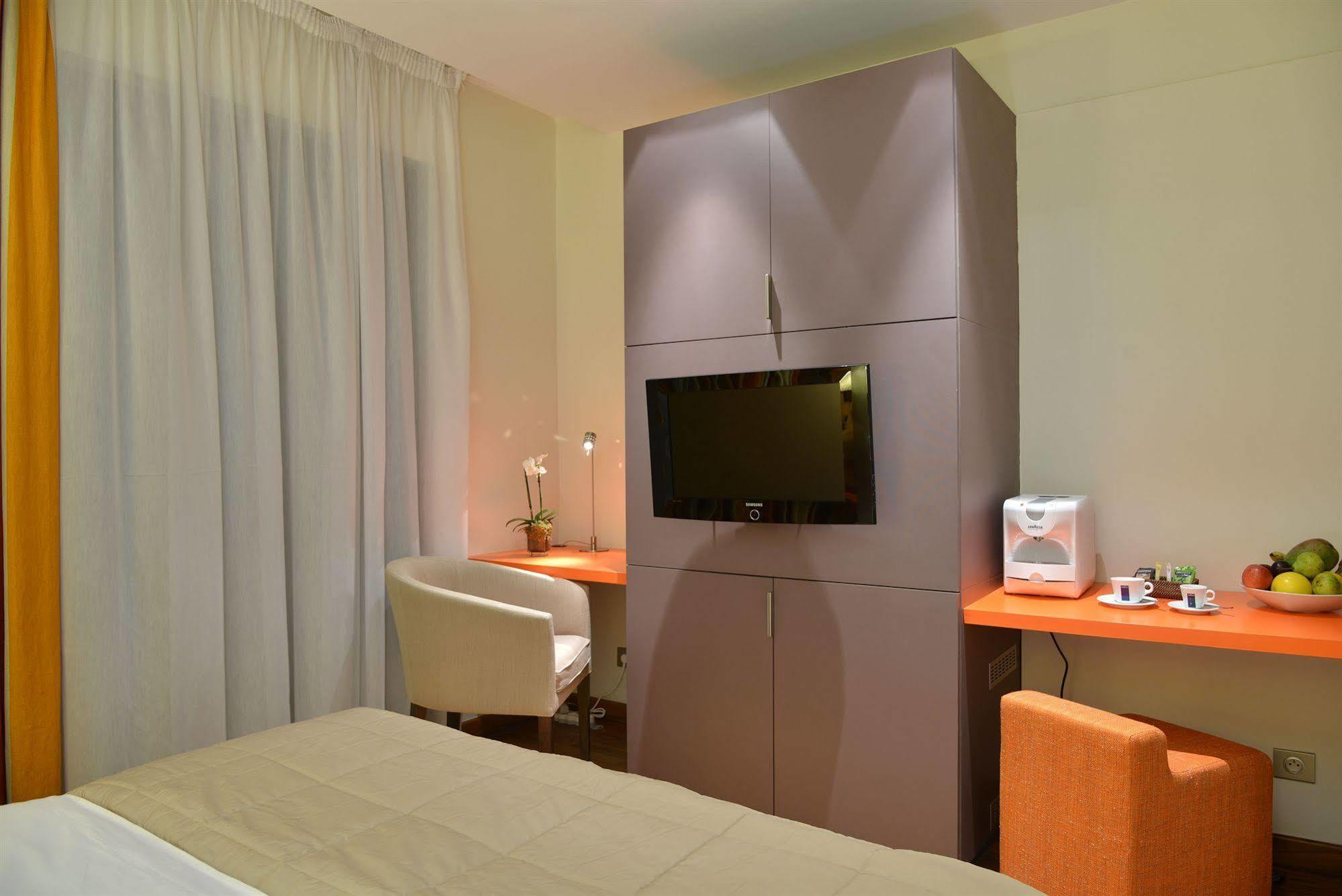 Hôtel Le Cristal Libreville Extérieur photo