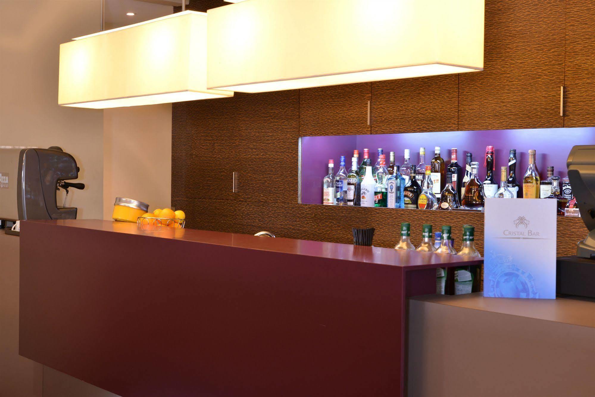 Hôtel Le Cristal Libreville Extérieur photo