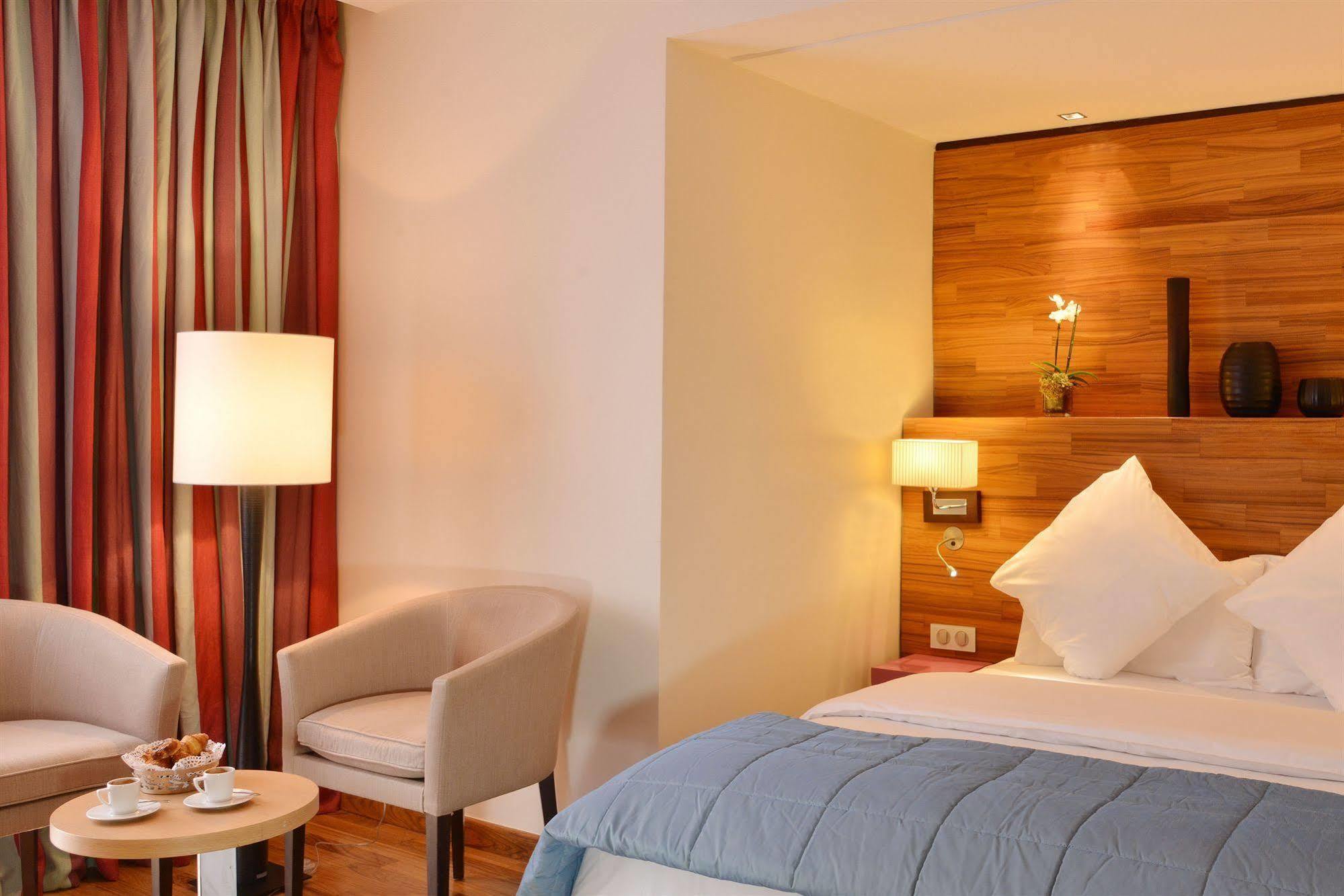 Hôtel Le Cristal Libreville Extérieur photo